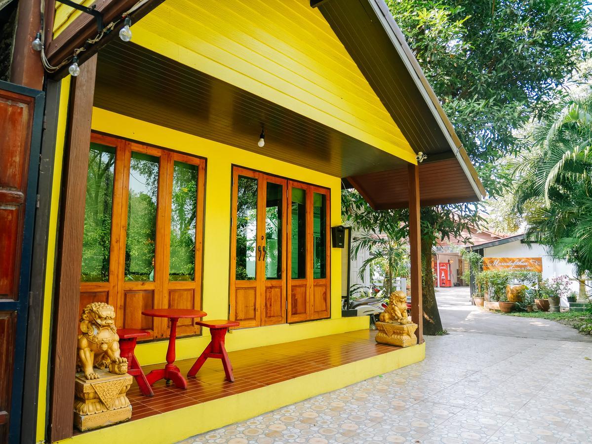 Moradok Thai Guesthouse Phra Nakhon Si Ayutthaya Exterior photo